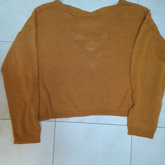 Cute Forever 21 Crop Sweater - Picture 5 of 8